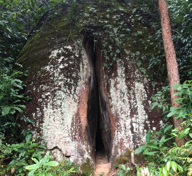 陰元石